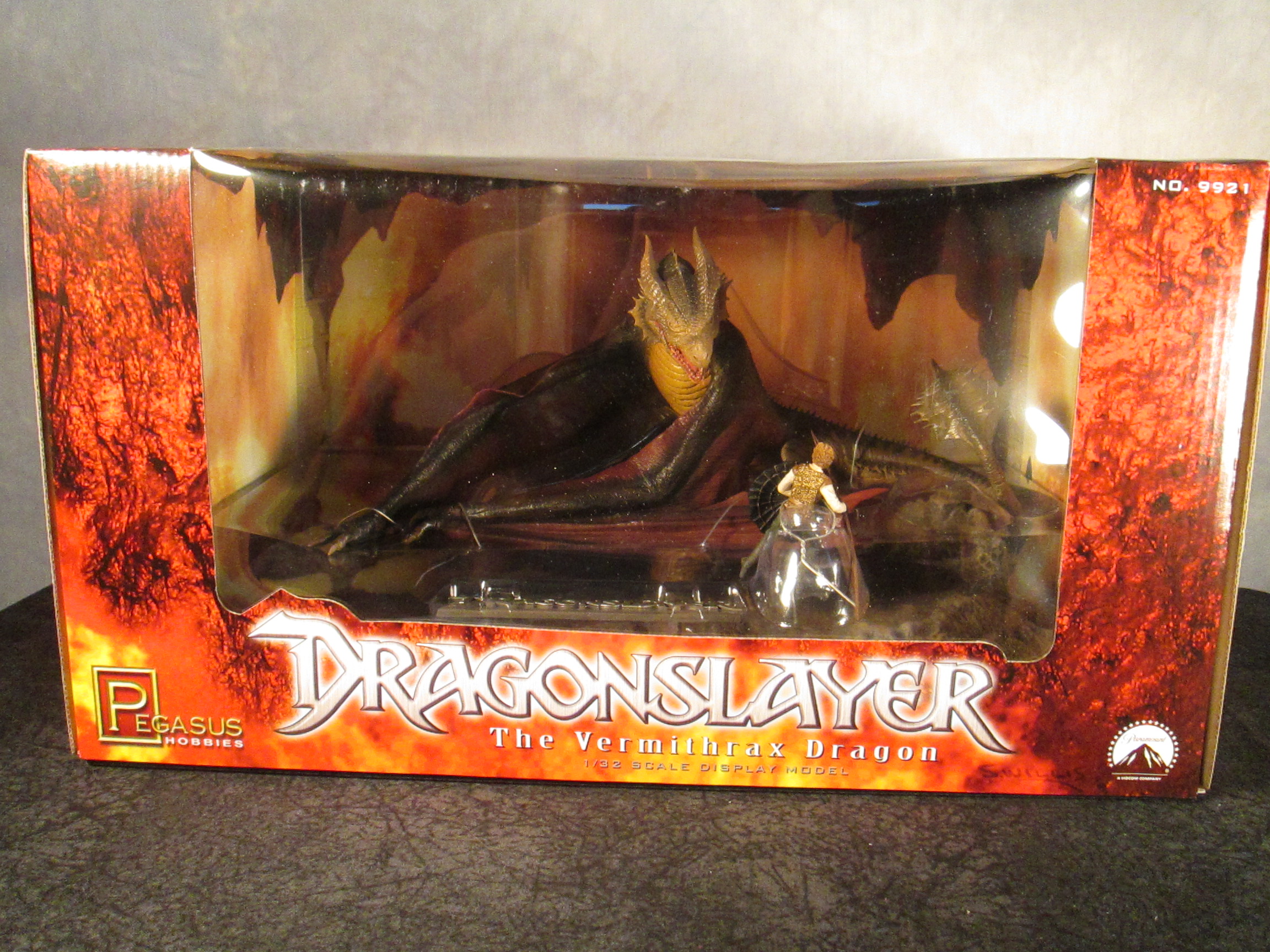 Dragonslayer 1:32 scale Vermithrax Dragon
