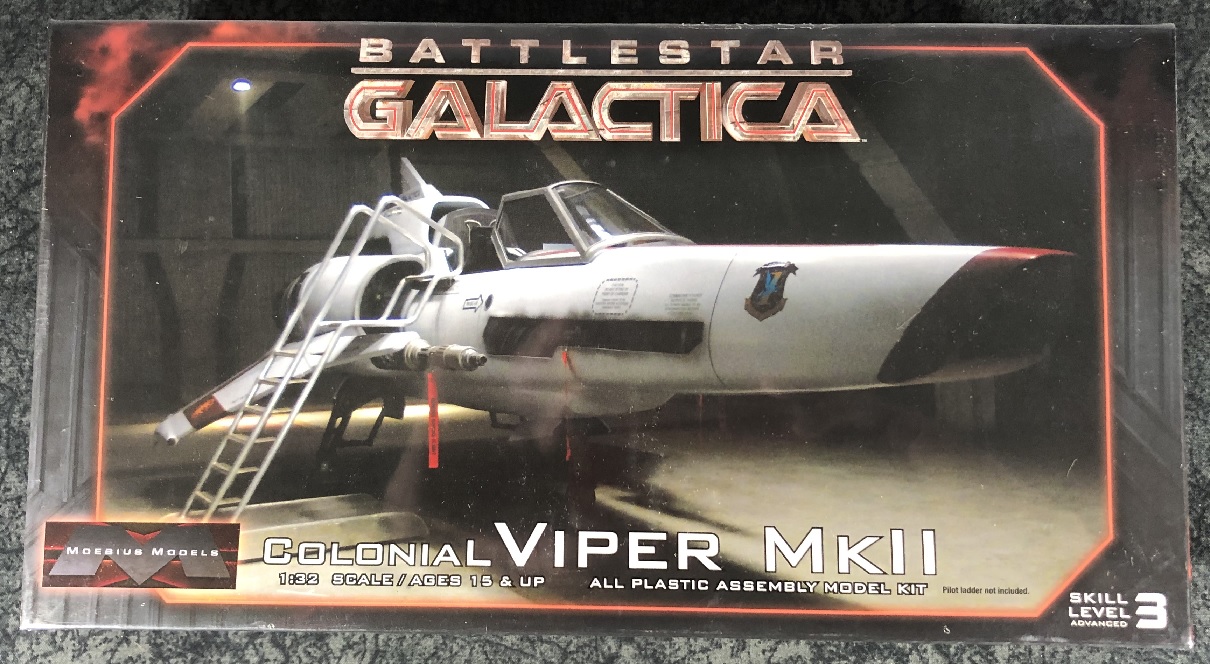 Moebius - Battlestar Galactica 1:32 scale Colonial Viper Mk II Plastic 