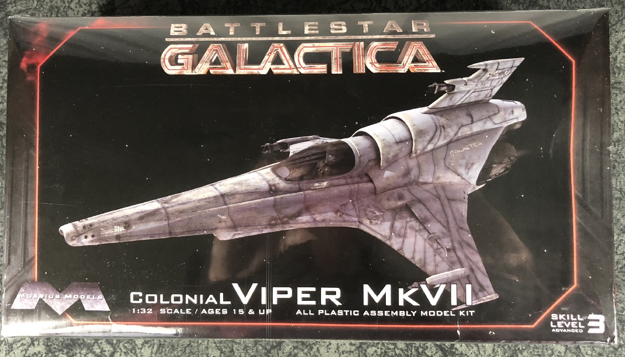 Moebius - Battlestar Galactica 1:32 scale Colonial Viper Mk VII 