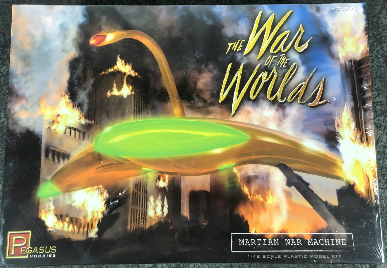 War of the Worlds 1:48 scale Martian War Machine Plastic Model Kit 